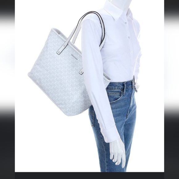 Michael Kors Carter Large White/Alumin Zippered Tote Bag NEW With Tags - Picture 12 of 13